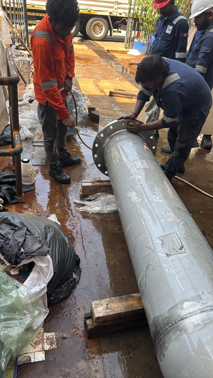 Dimensional and visual inspection of stainless steel pipe spools